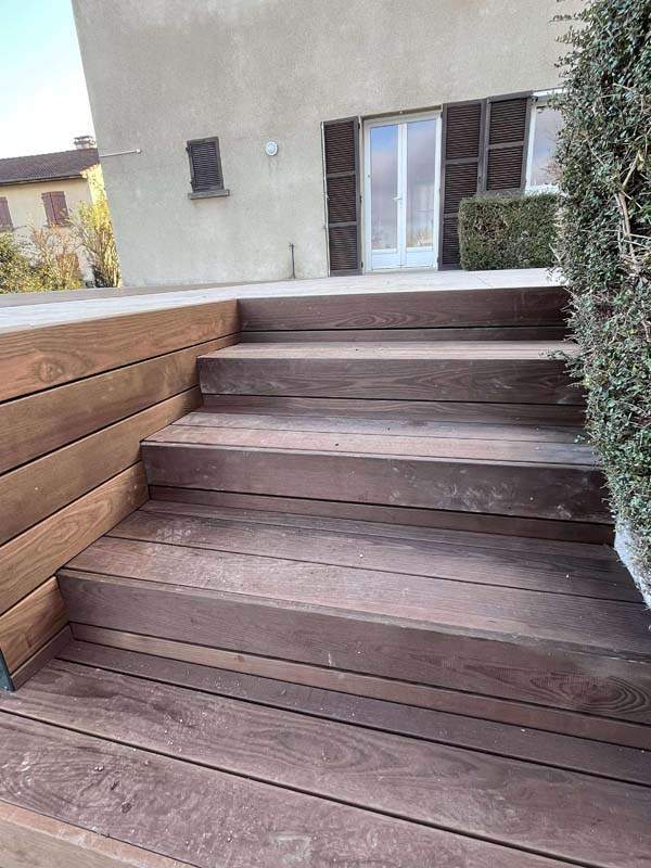 installation d'escalier en bois Lempdes